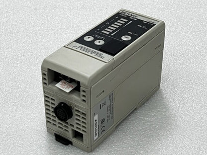 Keyence SJ-M201 24VDC 450mA Static Eliminator Control Unit Used