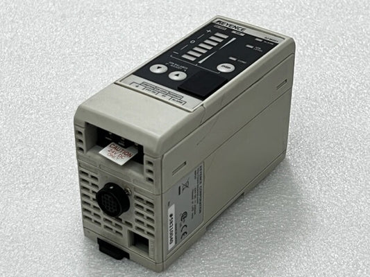 Keyence SJ-M201 24VDC 450mA Static Eliminator Control Unit Used