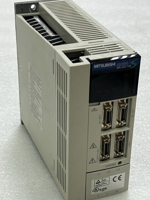 Mitsubishi Electric MR-J2S-70A 750W AC Servo Drive Amplifier Used