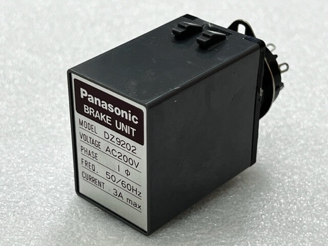 Panasonic DZ9202 Brake Unit AC200V 1 Ph 50/60Hz 3A Used