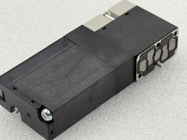 Parker Kuroda High Speed Solenoid Valve VA05PSC24-1UR-Z18-001 DC24V New