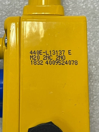 440E-L13137 Ser E Lifeline 4 Guardmaster Safety Cable Pull Switch New No Box
