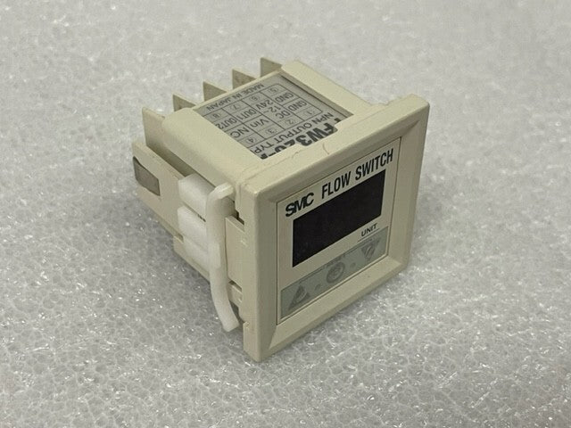 SMC FLOW SWITCH PFW320-A USED GOOD CONDITION