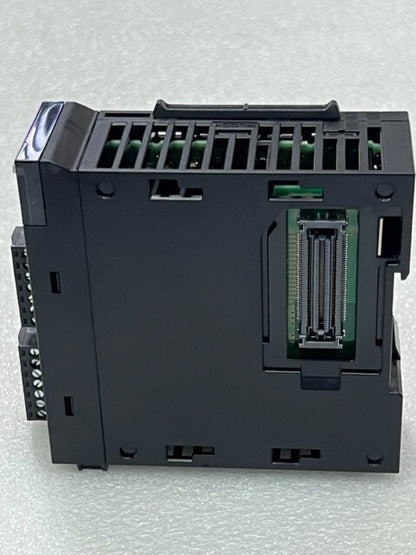 Keyence KV-XL202 PLC Serial Interface Module Used