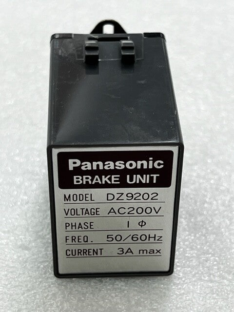Panasonic DZ9202 Brake Unit AC200V 1 Ph 50/60Hz 3A Used