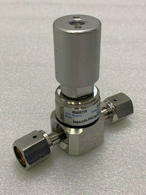 Veriflo Diaphragm Valve 944AOPLPNCSFSFF 316L 373521 125 PSI MAX Used