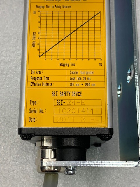 Riken Optech Corporation SEII-24 Safety Device Light Sensor New