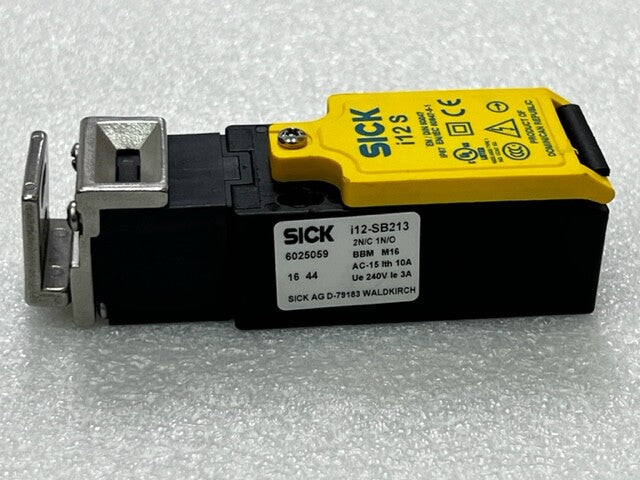 SICK i12-SB213 IP67 Safety Switch Used Good Condition