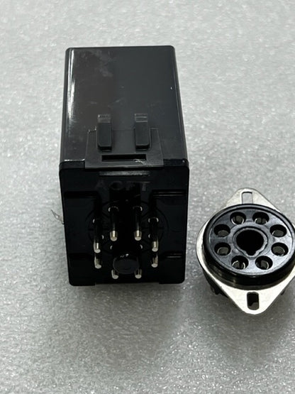 Panasonic DZ9202 Brake Unit AC200V 1 Ph 50/60Hz 3A Used
