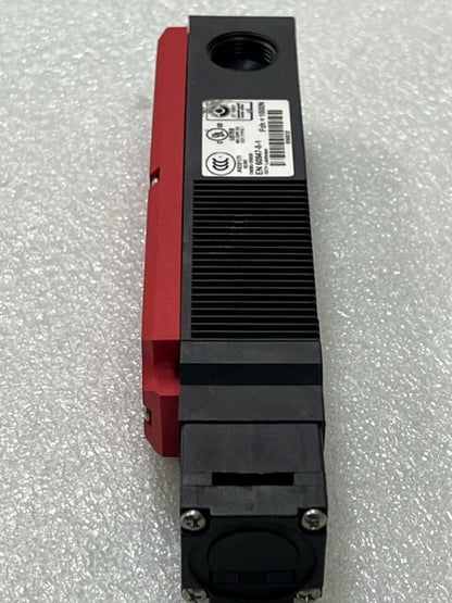 Euchner TP4-4121A024M Safety Interlock Switch (Without Actuator Key) Used