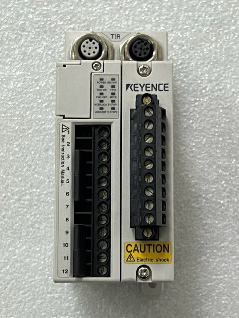 Keyence SL-R11 Intelligent Safety Relay Unit Used
